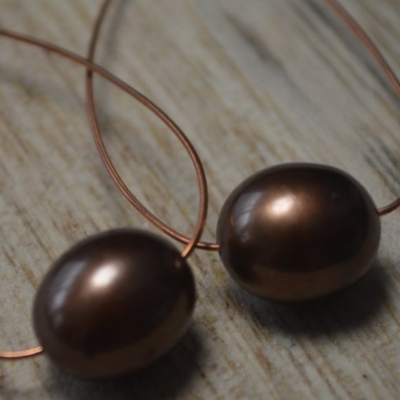 Copper Wire Pearl Earrings - Picture 2 of 6